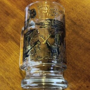 Yellowstone National Park souvenir glass beer mug